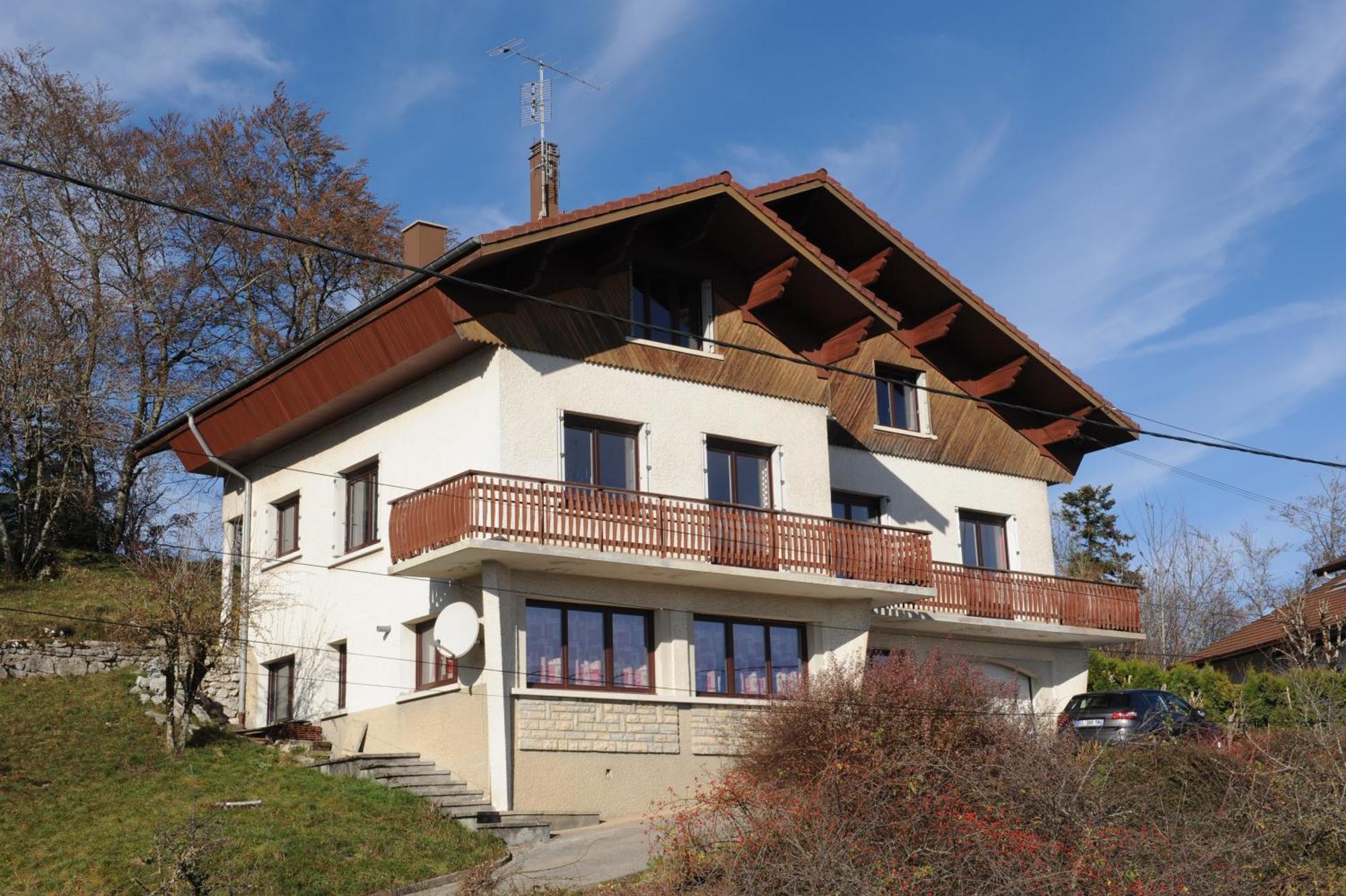 Gite Le P'Tit Chasseral Maîche Exterior foto