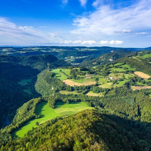 Gite Le P'Tit Chasseral Maîche Exterior foto